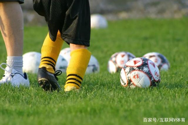 一场热身赛打出答案，中国男篮内线之争，徐昕凭什么必须带？